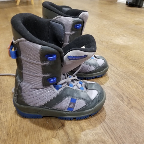 K2 Prodigy Kids Snowboots sz 4 - Picture 3 of 6